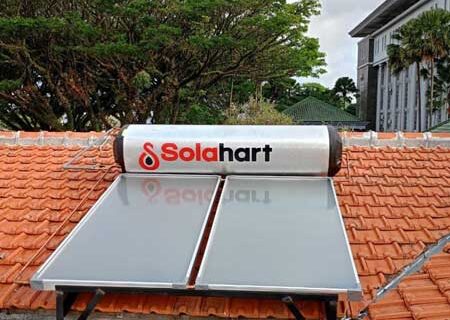 Service Water Heater Solahart – Spesialis Surya & Hybrid di Jabodetabek